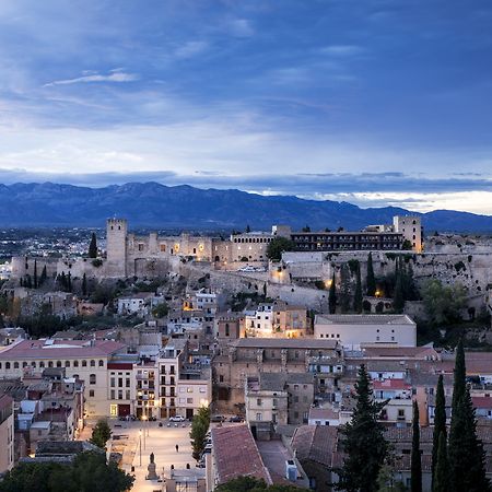 Parador De Tortosa Luaran gambar