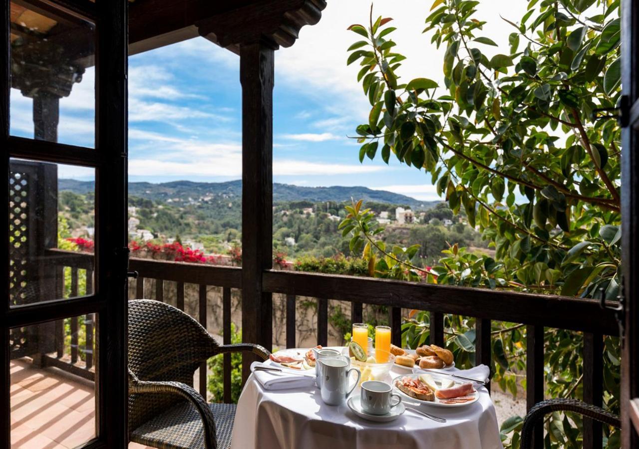 Parador De Tortosa Luaran gambar