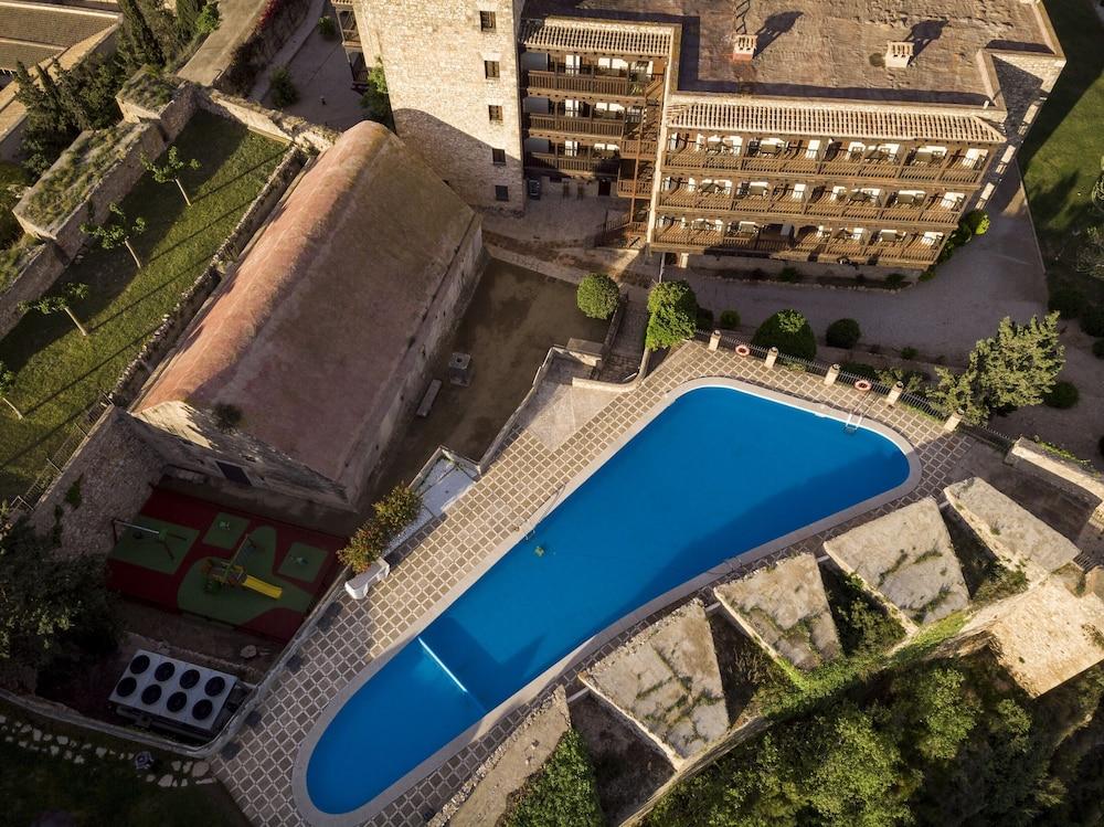 Parador De Tortosa Luaran gambar
