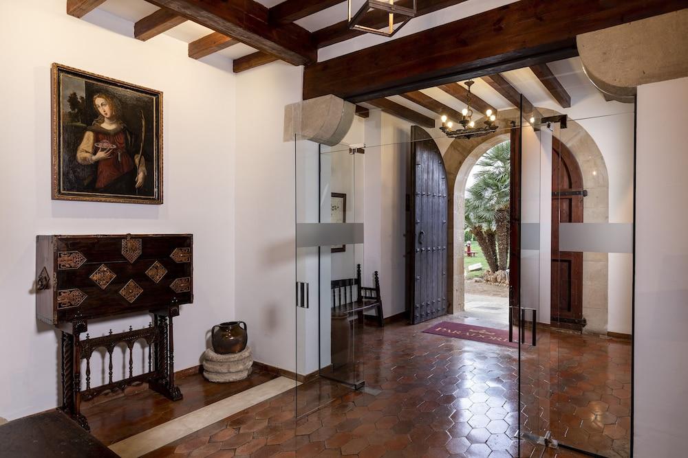 Parador De Tortosa Luaran gambar