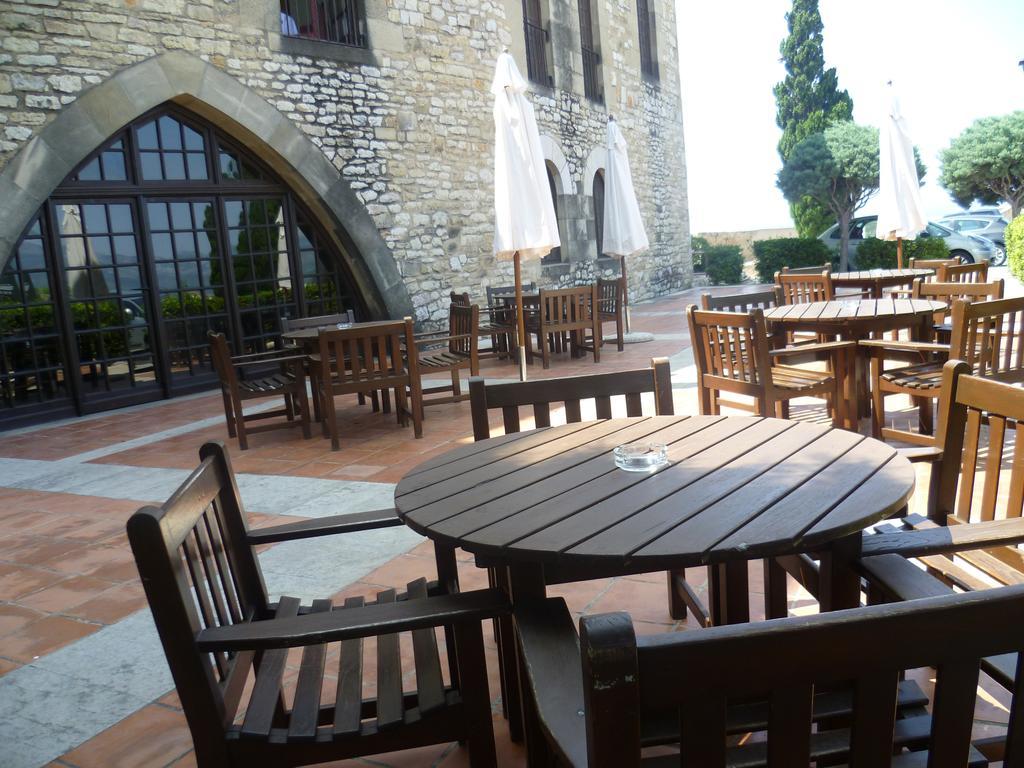 Parador De Tortosa Luaran gambar