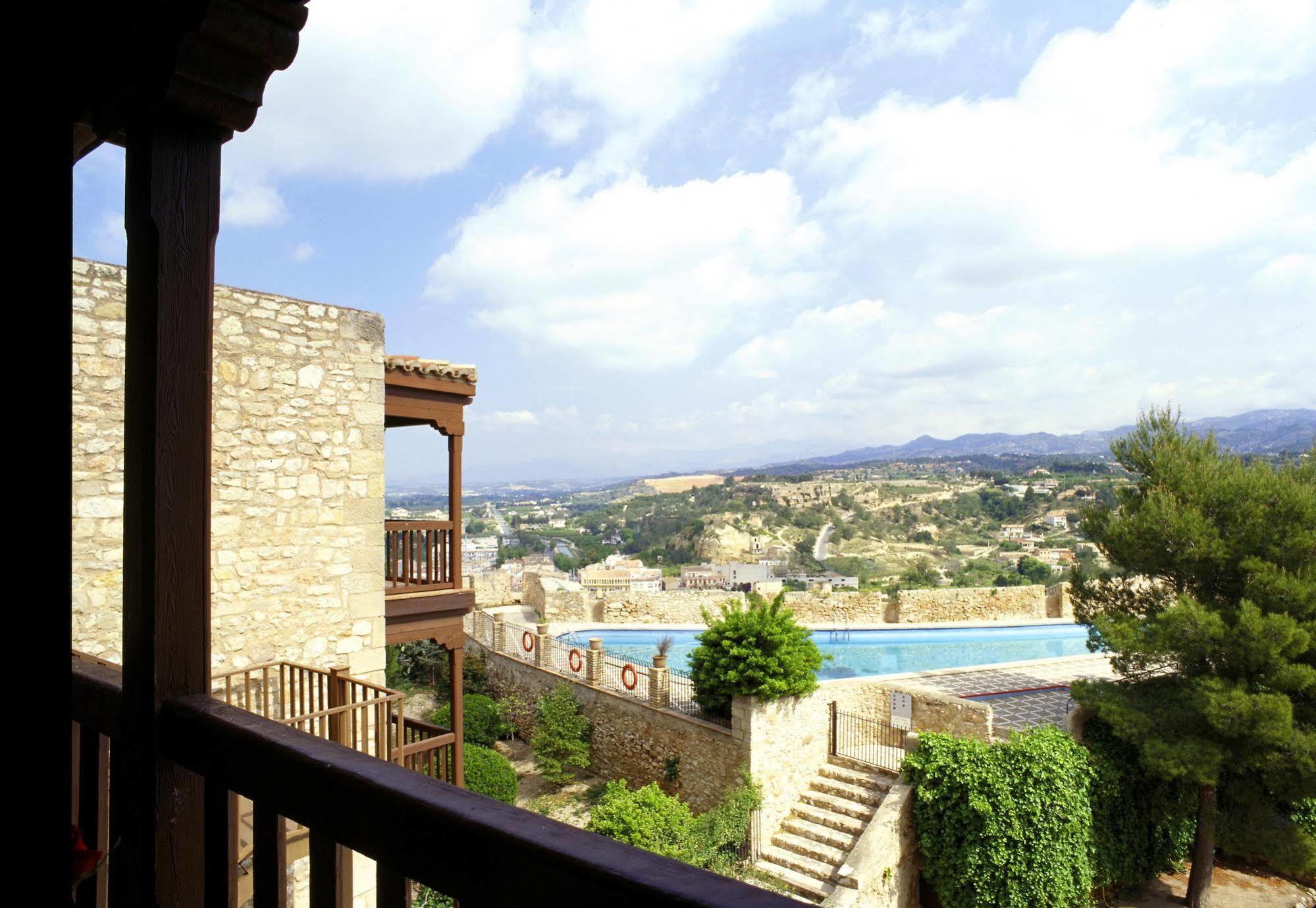 Parador De Tortosa Luaran gambar