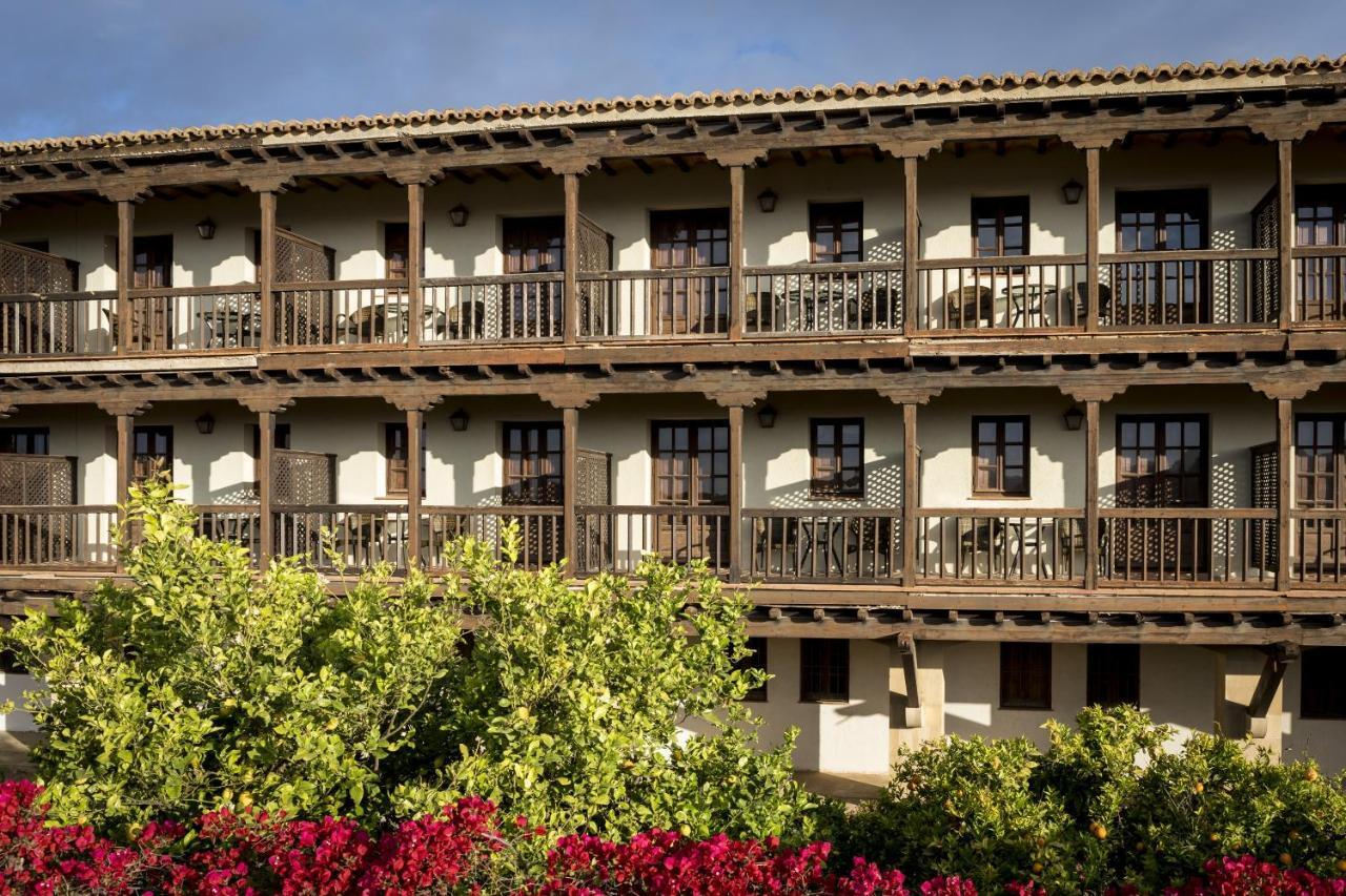 Parador De Tortosa Luaran gambar